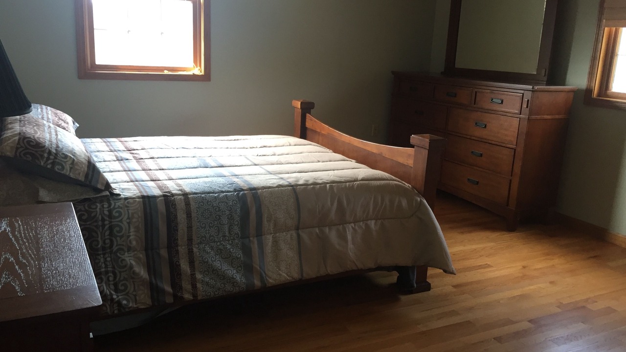Photo of Bedroom in Boonville