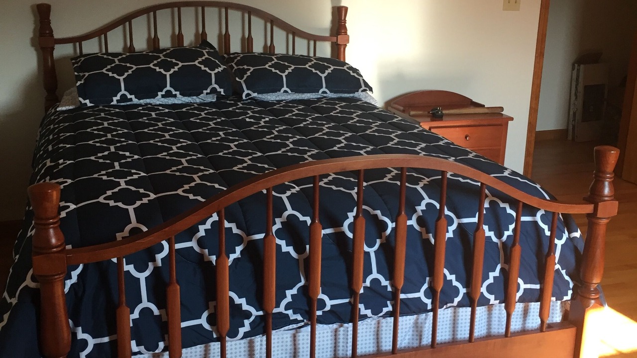 Photo of Bedroom in Boonville