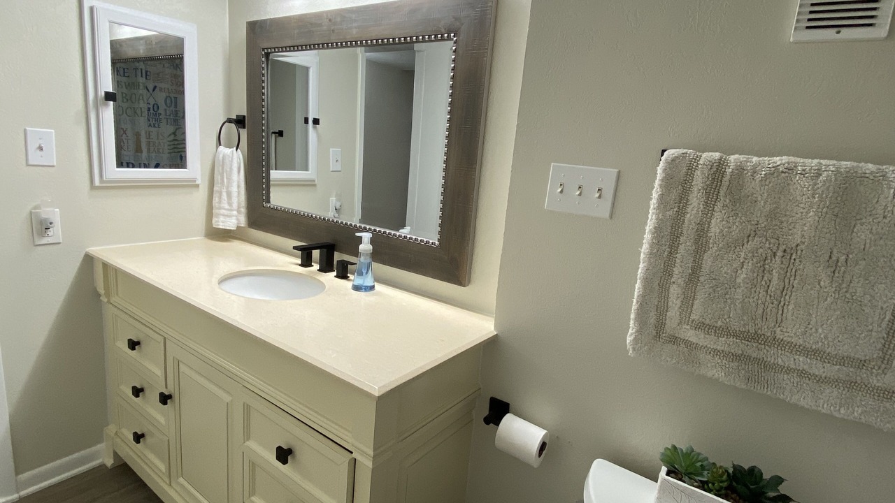 Photo of Bathroom in Walden on Lake Conroe