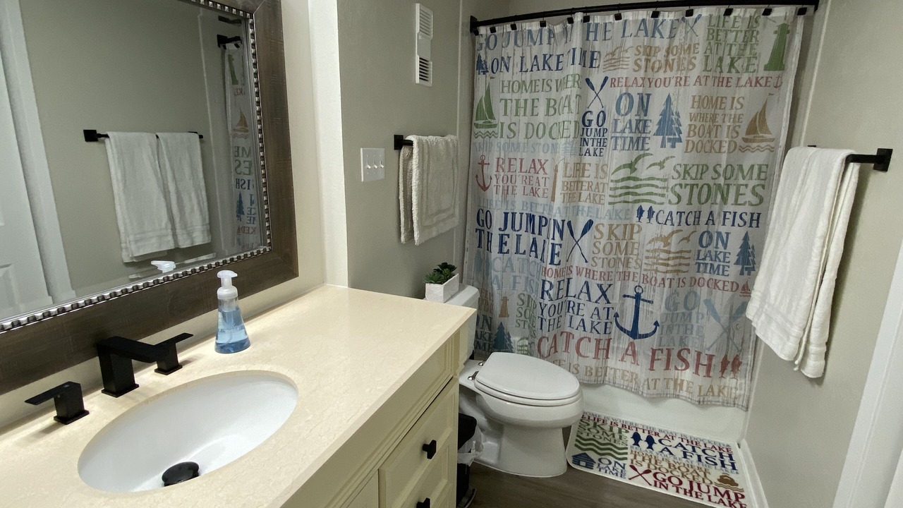 Photo of Bathroom in Walden on Lake Conroe