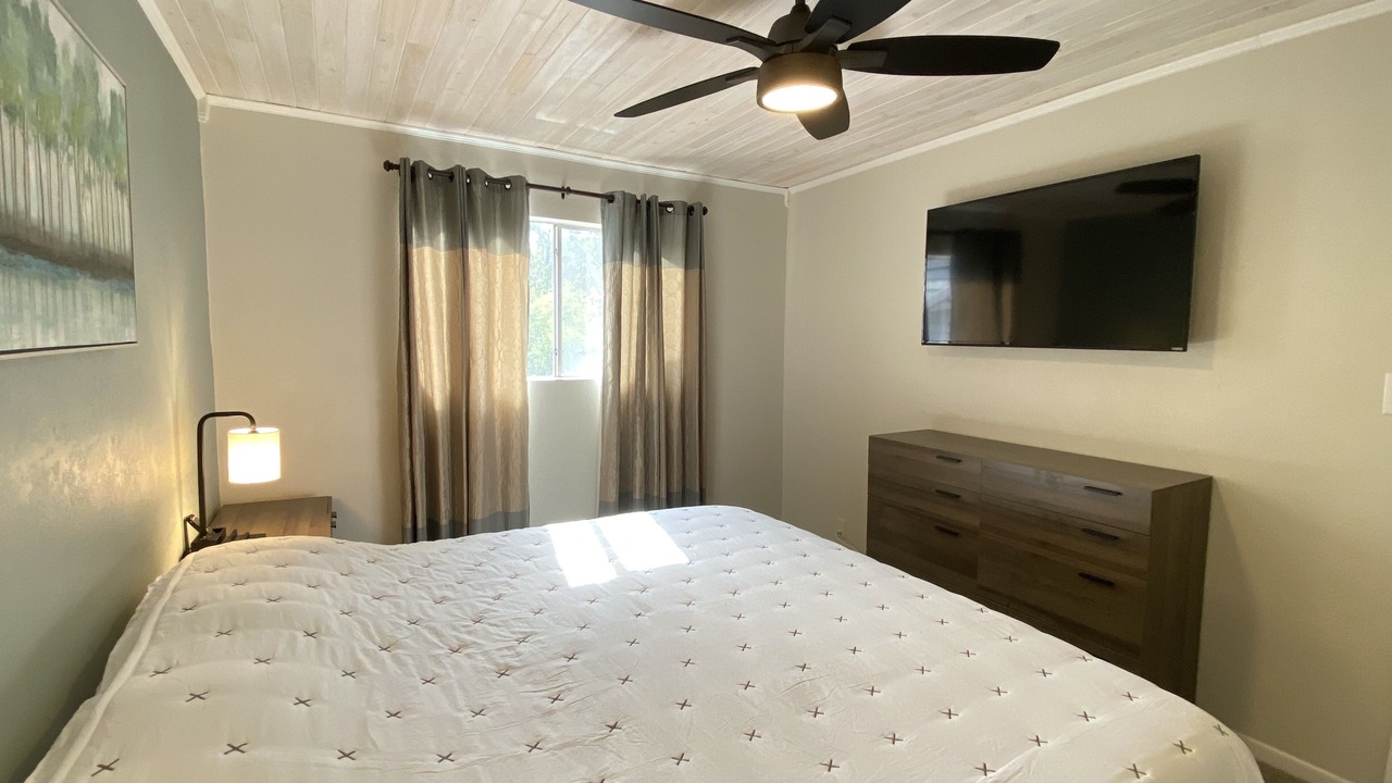 Photo of Bedroom in Walden on Lake Conroe