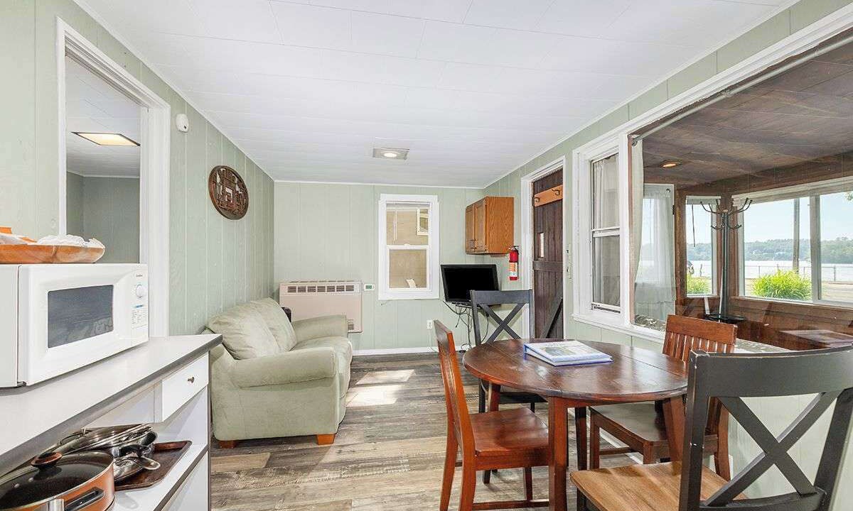 Photo of Bedroom in Newaygo