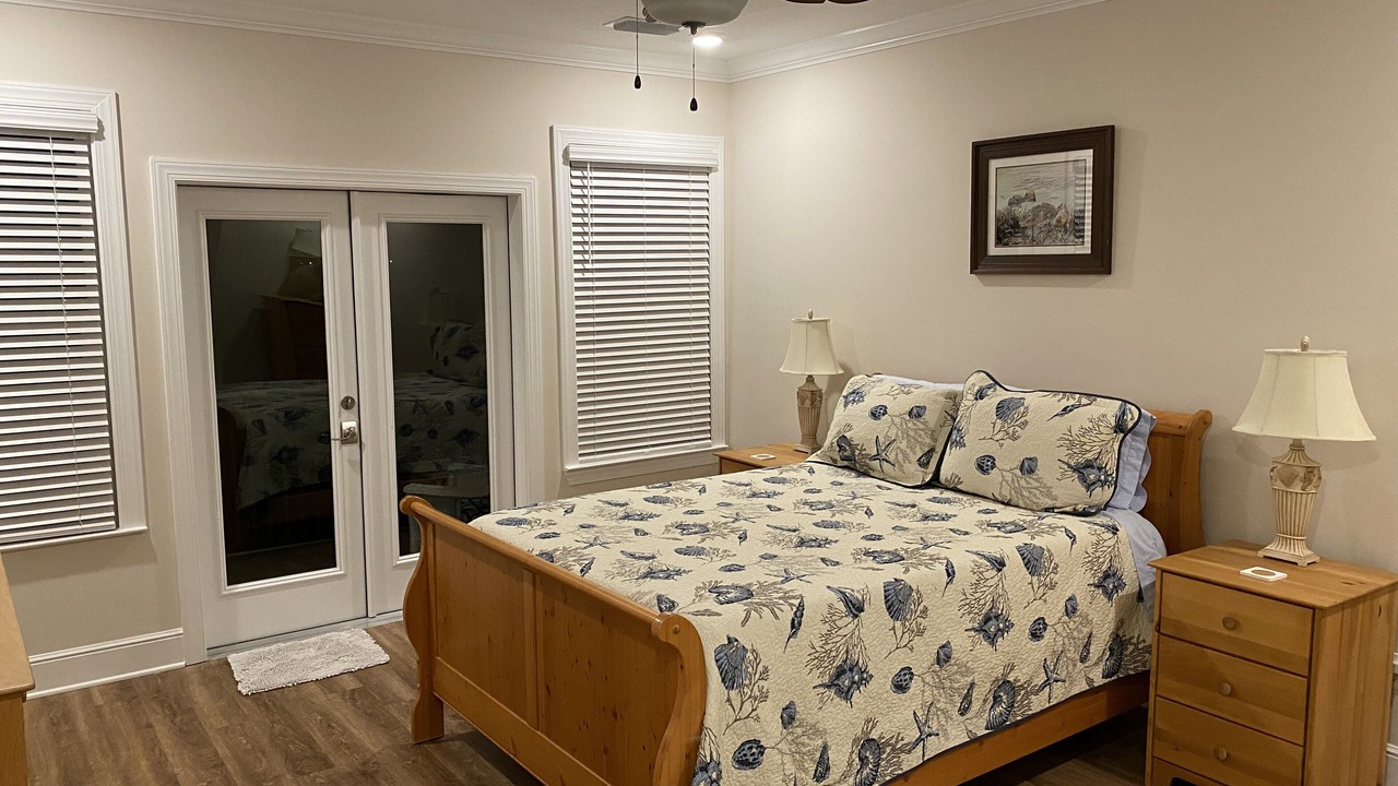 Photo of Bedroom in Steinhatchee