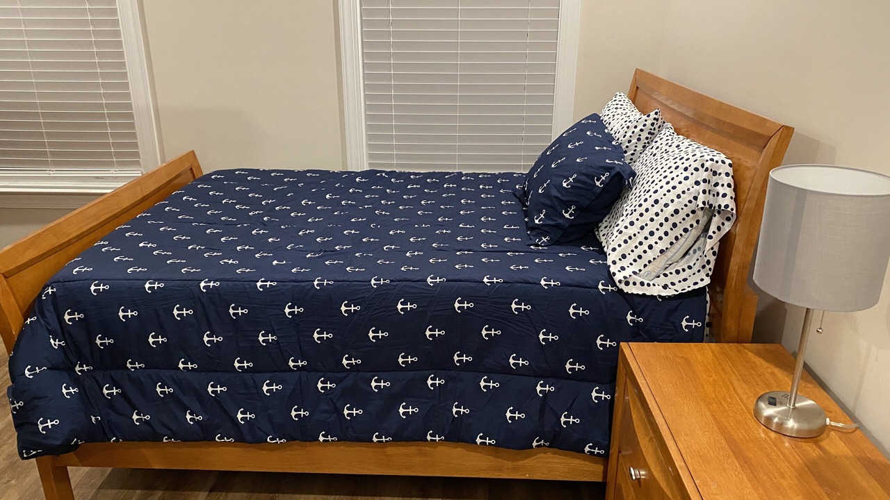Photo of Bedroom in Steinhatchee