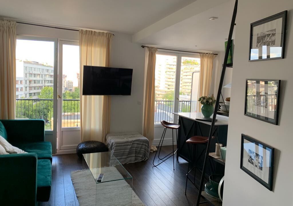 Photo of Livingroom in Centre Ville