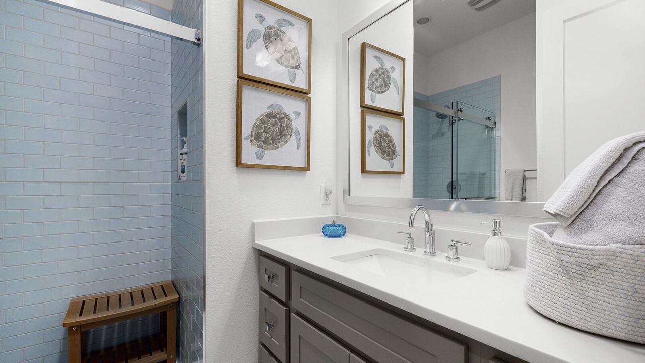 Photo of Bathroom in Canyon Lake