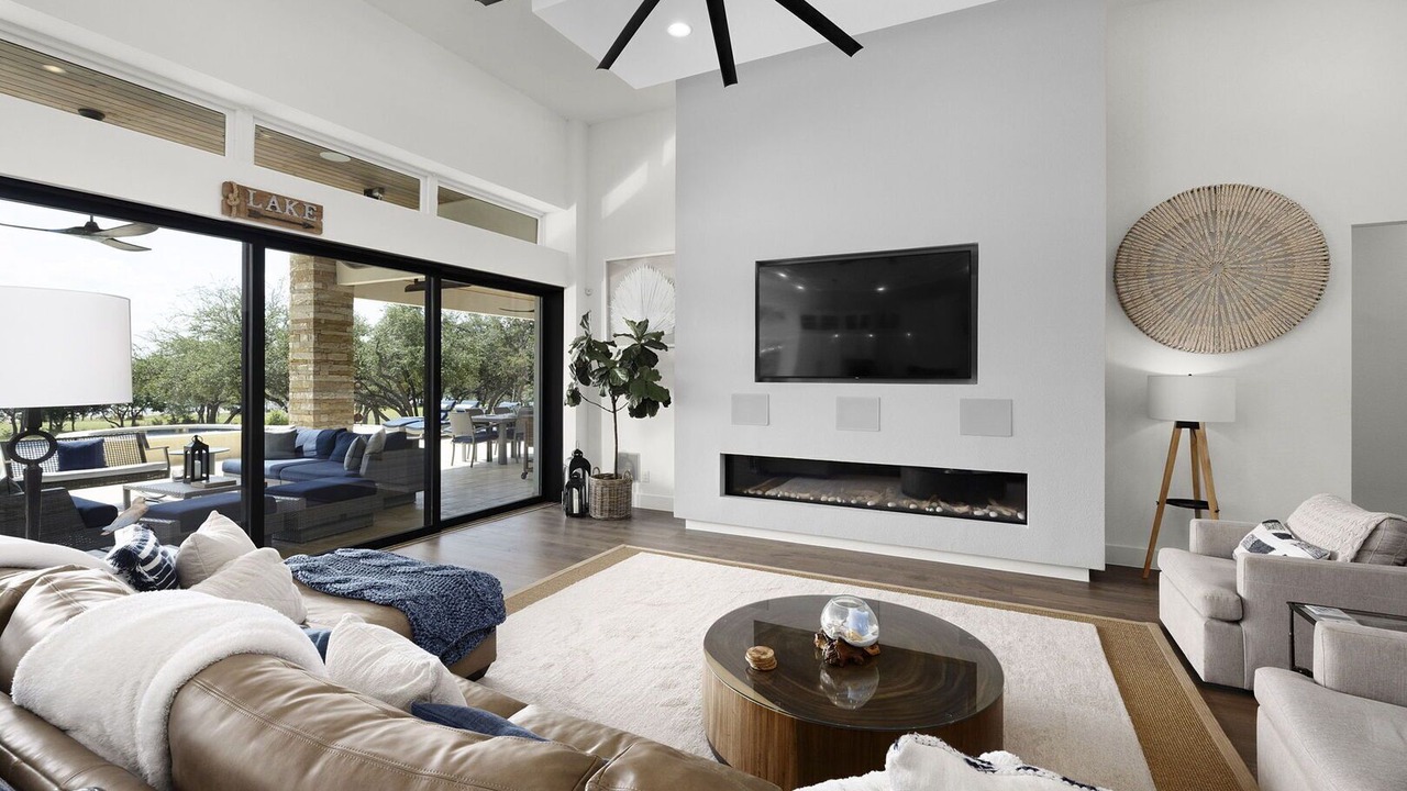 Photo of Livingroom in Canyon Lake