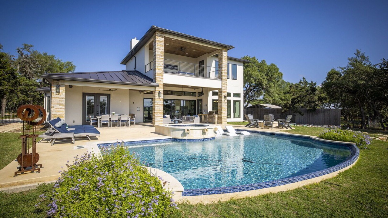 Photo of Outdoor in Canyon Lake