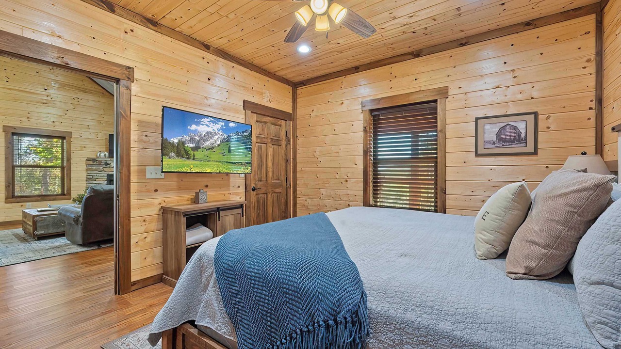 Photo of Bedroom in Sevierville