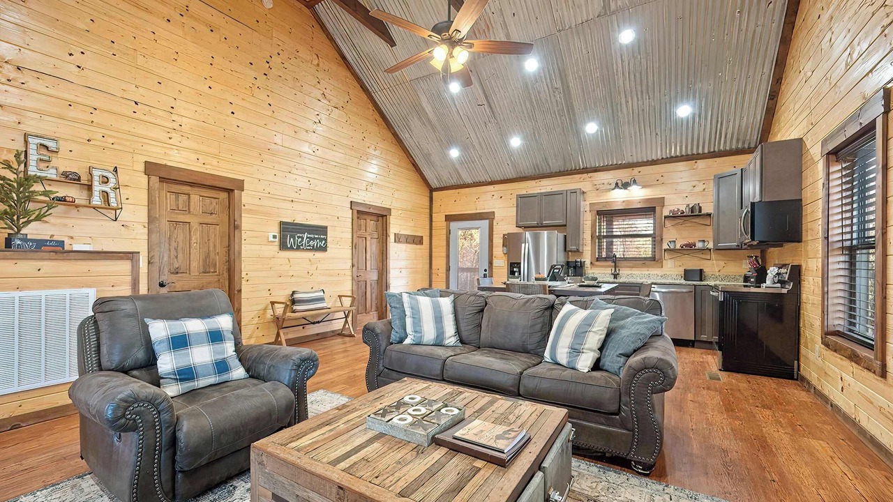 Photo of Livingroom in Sevierville