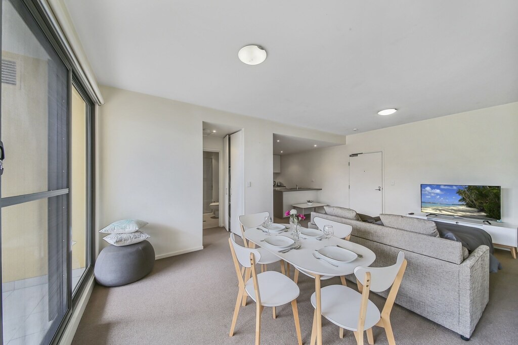 Photo of Others in Kensington