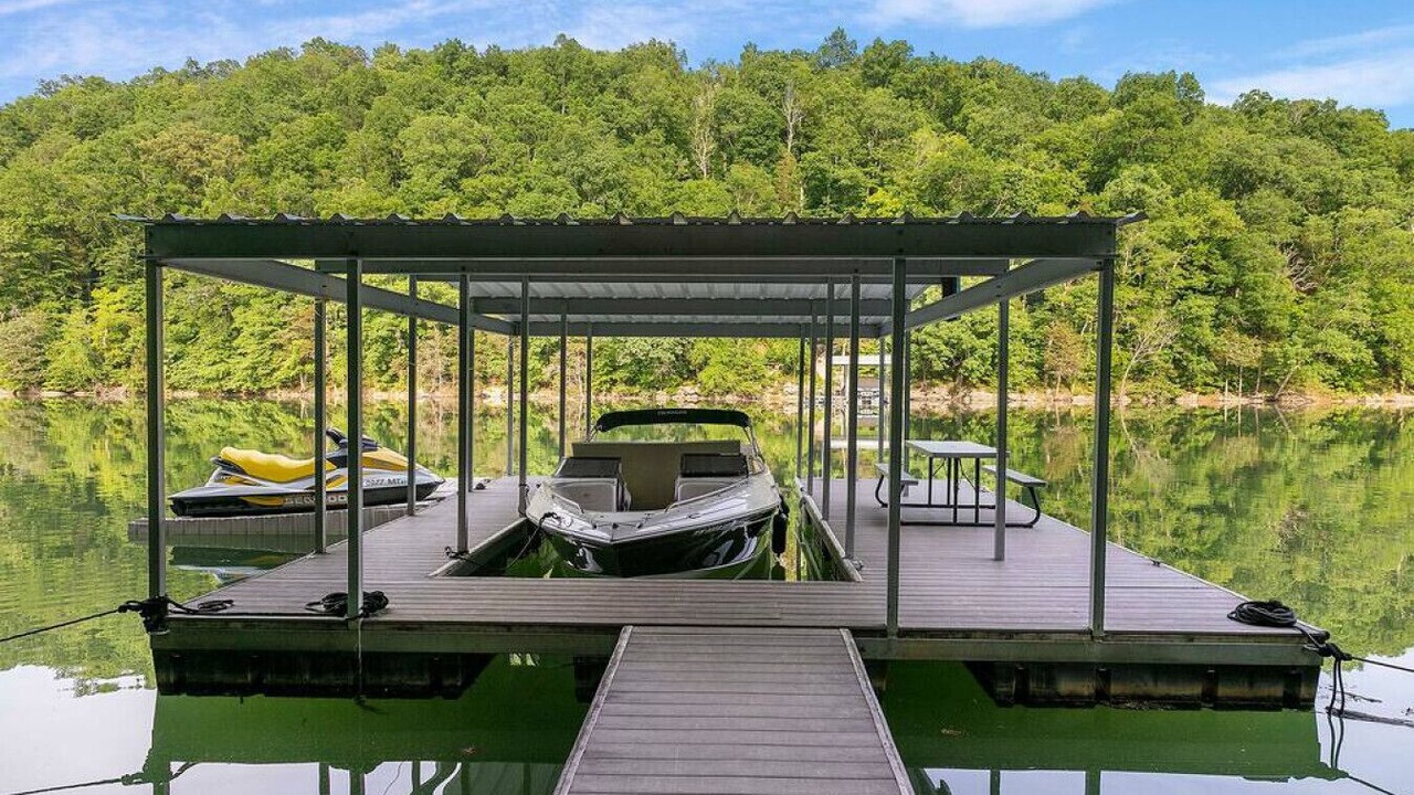 Photo of Outdoor in Flat Hollow Marina