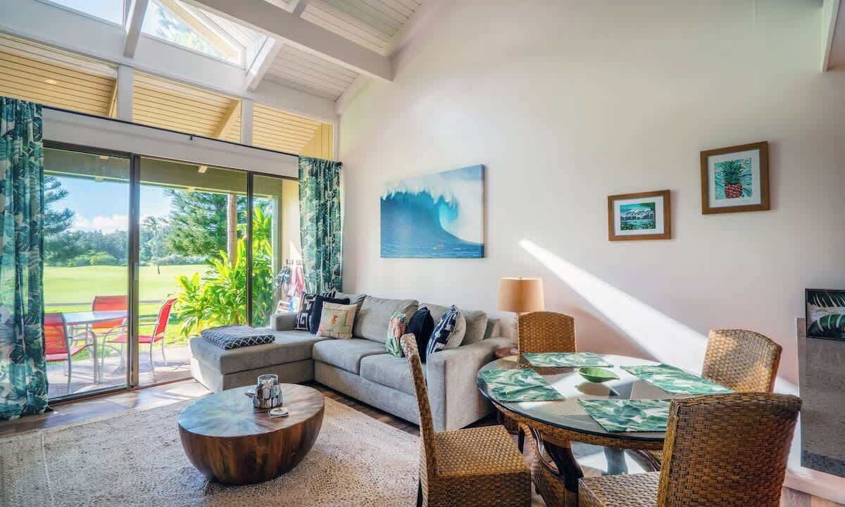 Photo of Livingroom in Kahuku