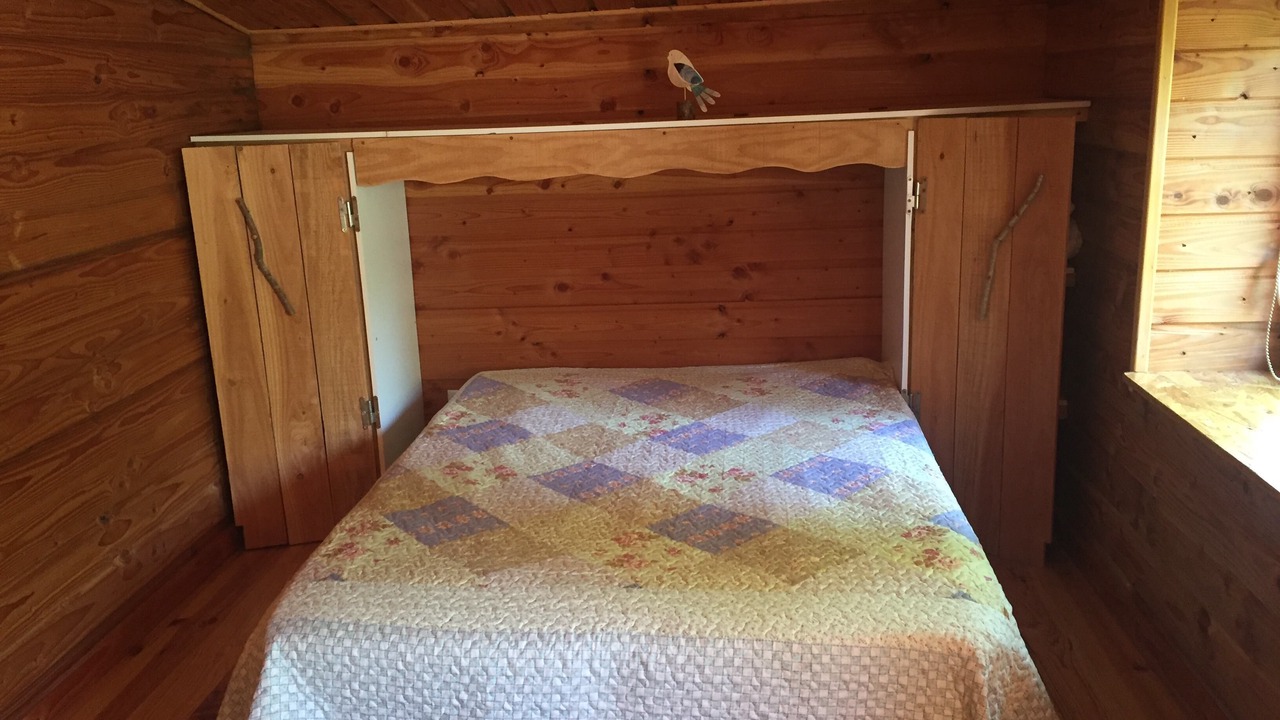 Photo of Bedroom in Pons