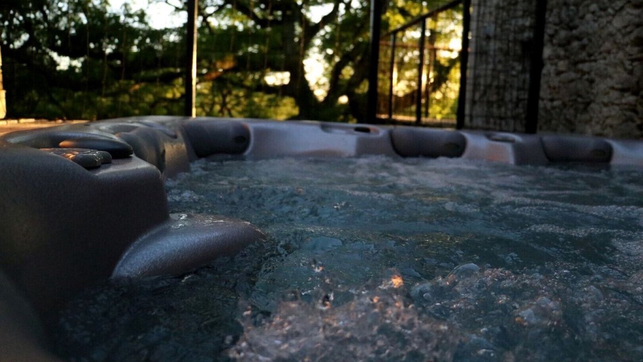 Photo of Outdoor in Pons