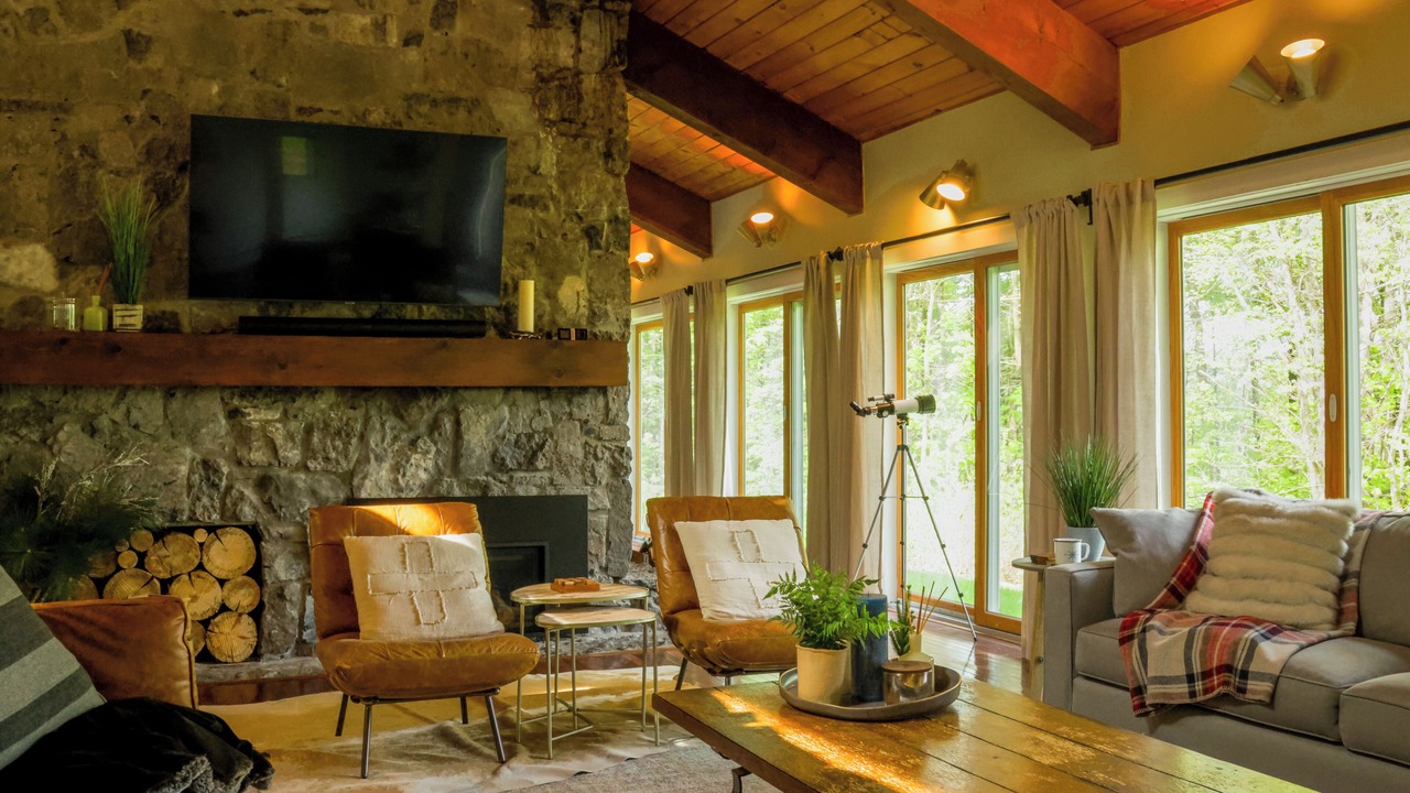 Photo of Livingroom in Stowe Hollow