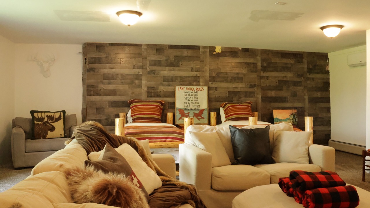 Photo of Others in Stowe Hollow