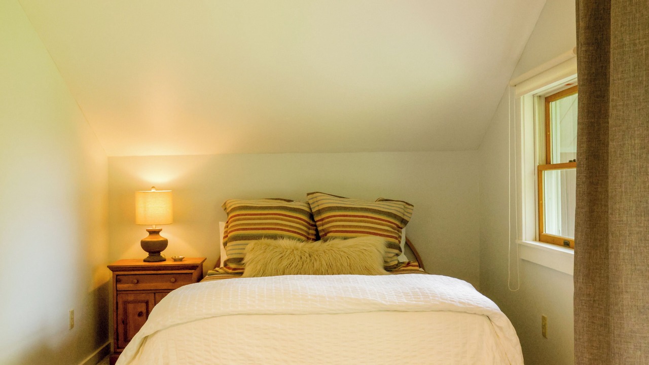 Photo of Bedroom in Stowe Hollow
