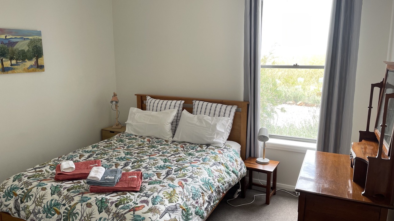 Photo of Bedroom in Orange