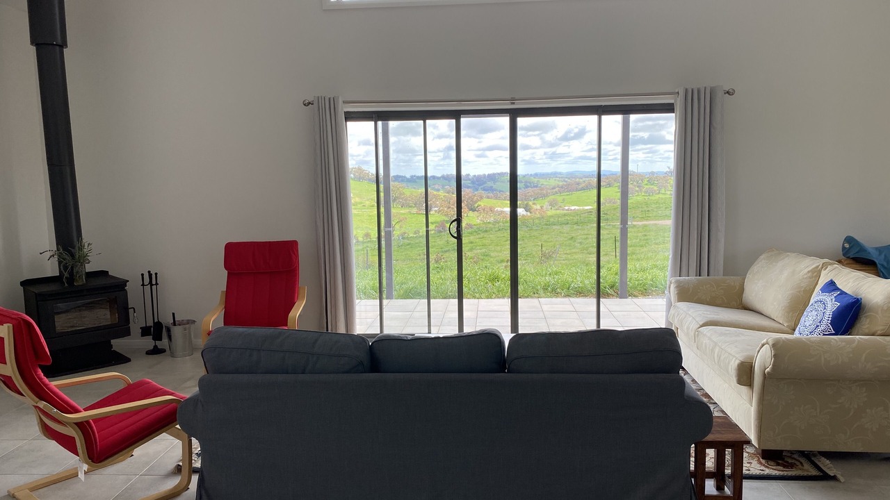 Photo of Livingroom in Orange