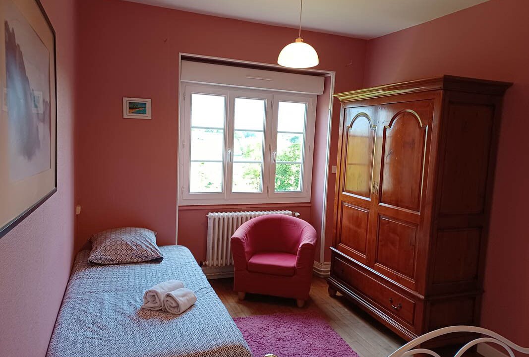 Photo of Bedroom in Guillon