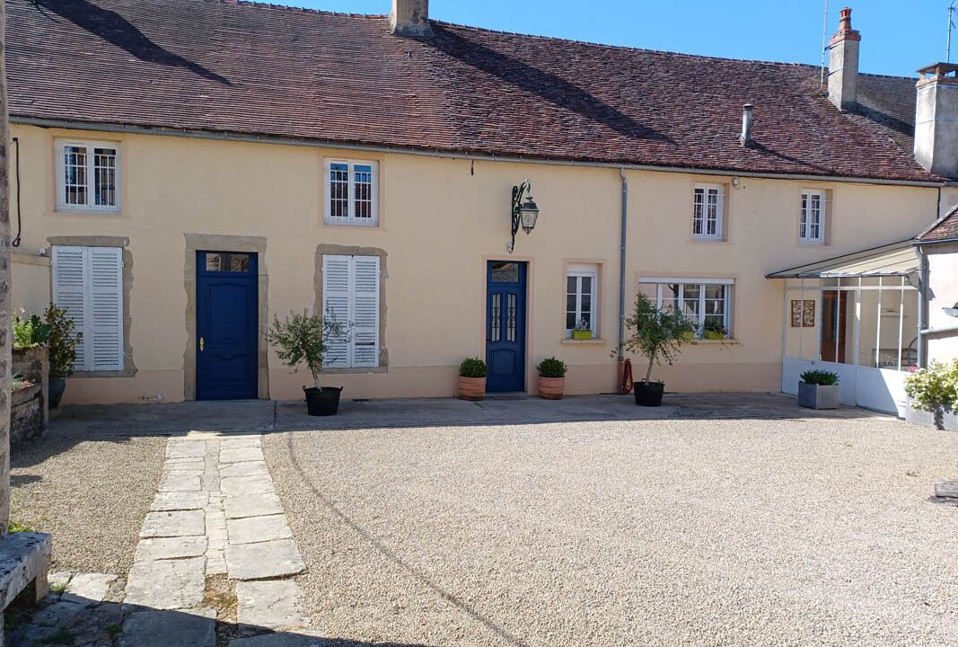 Photo of Outdoor in Guillon