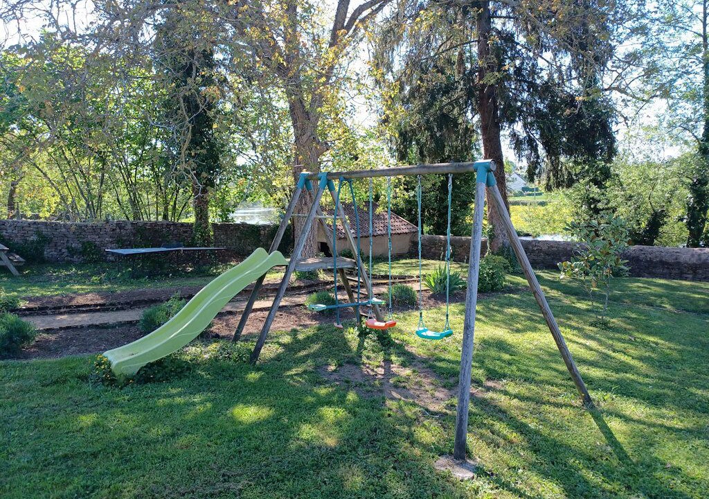 Photo of Others in Guillon