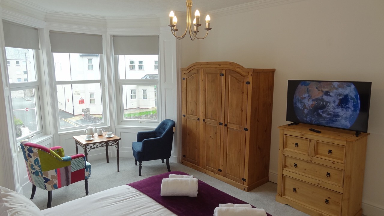 Photo of Bedroom in Llandudno