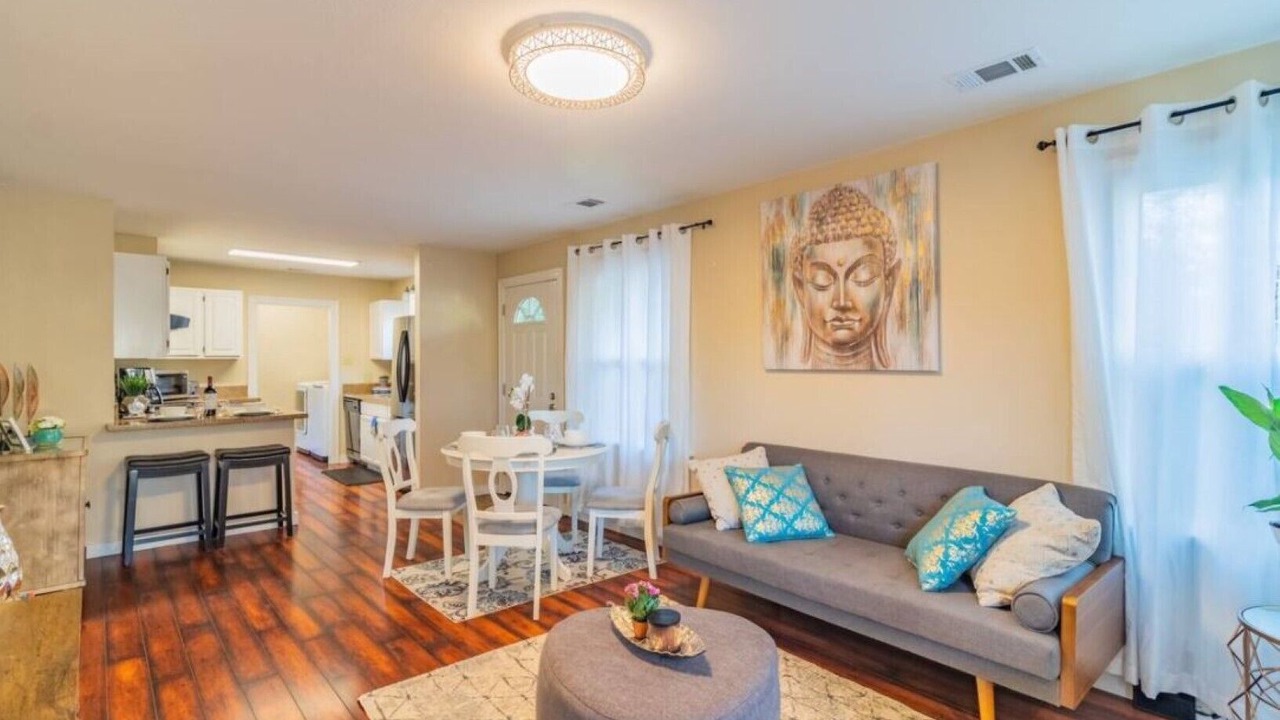 Photo of Livingroom in Ukiah