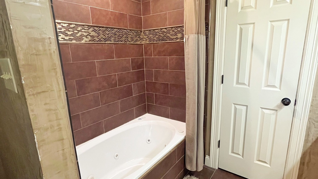 Photo of Bathroom in Lincoln Park