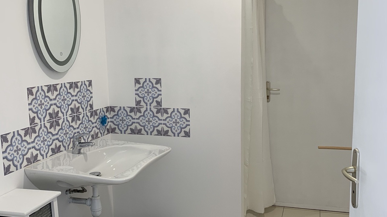 Photo of Bathroom in Quineville