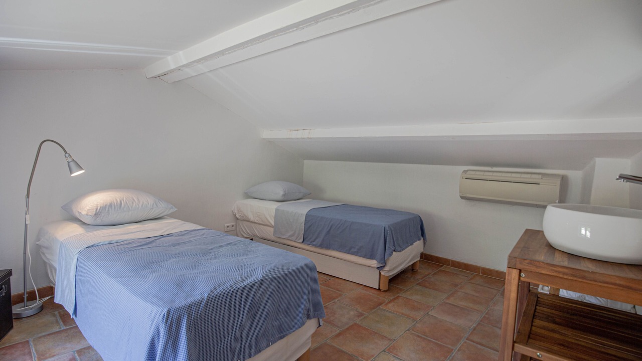 Photo of Bedroom in Saint-Martin-de-Castillon