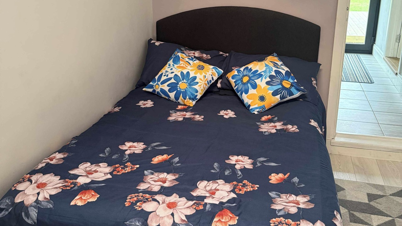 Photo of Others in Old Harlow