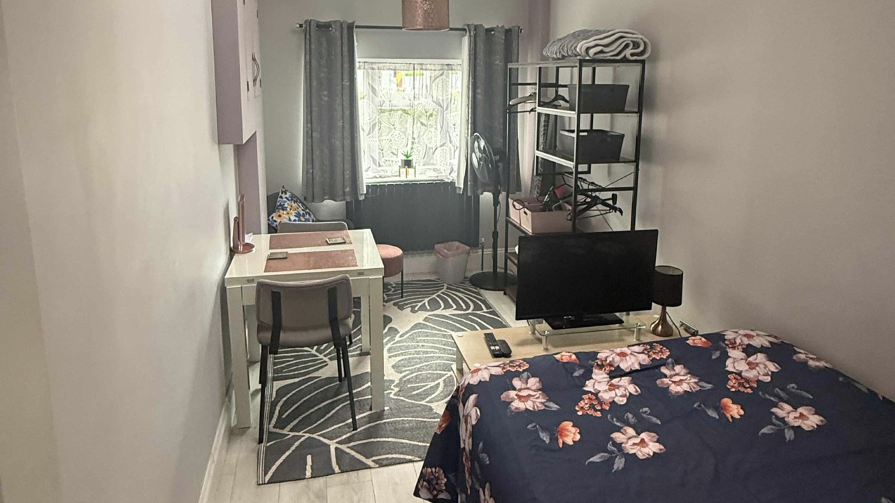 Photo of Others in Old Harlow