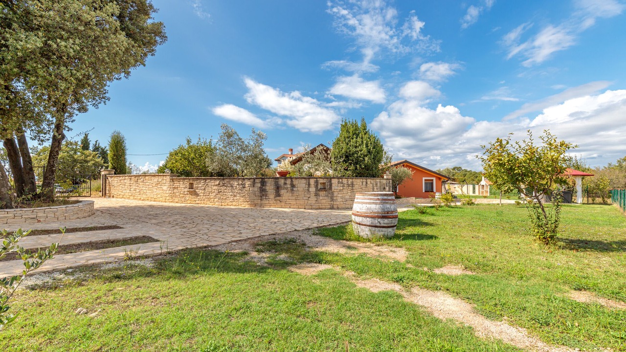 Photo of Outdoor in Barbariga