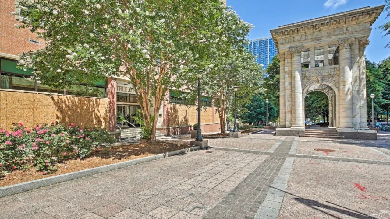 Photo of Outdoor in Peachtree Center