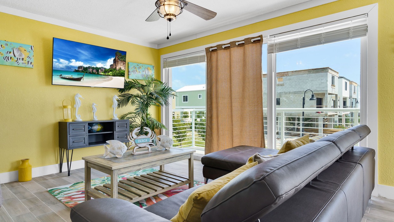 Photo of Livingroom in Sunrise Point