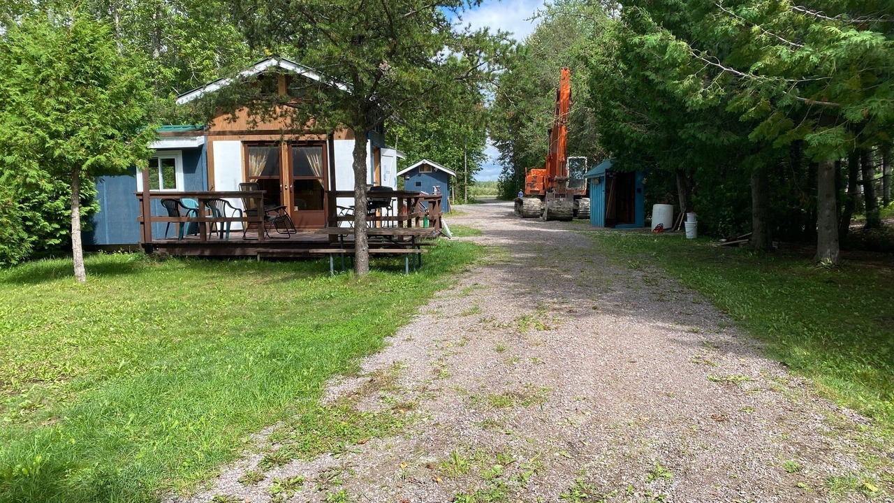 Photo of Outdoor in Mowat Landing