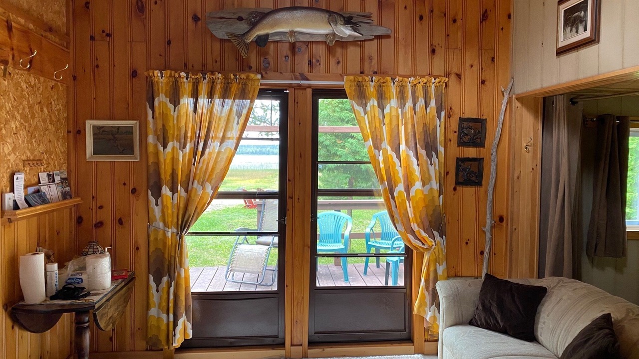 Photo of Livingroom in Mowat Landing