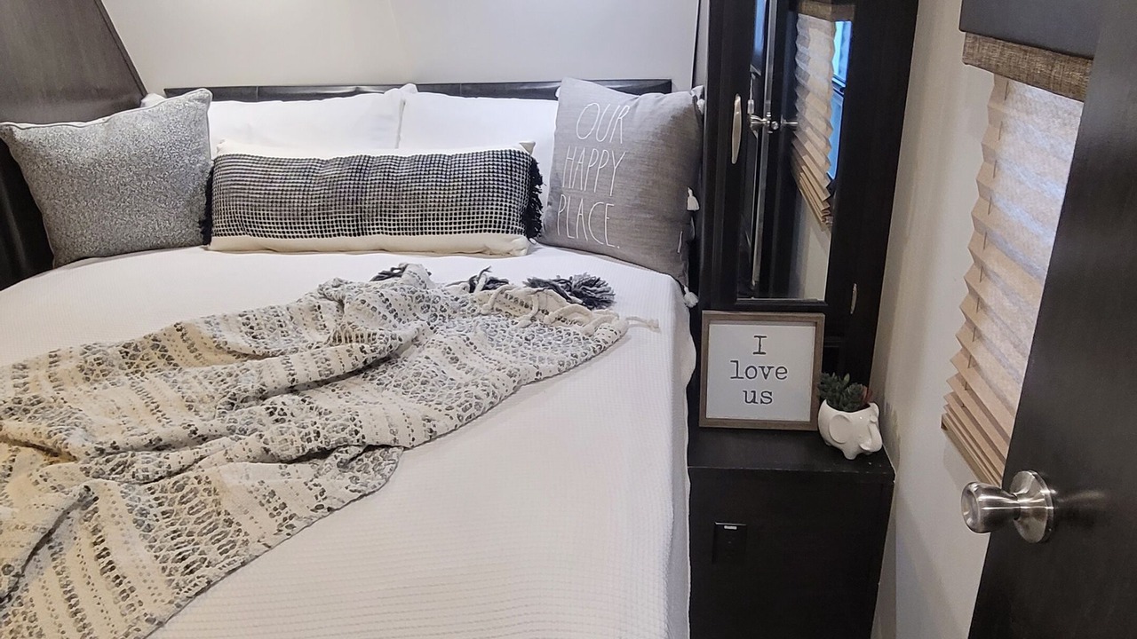 Photo of Bedroom in Spicewood