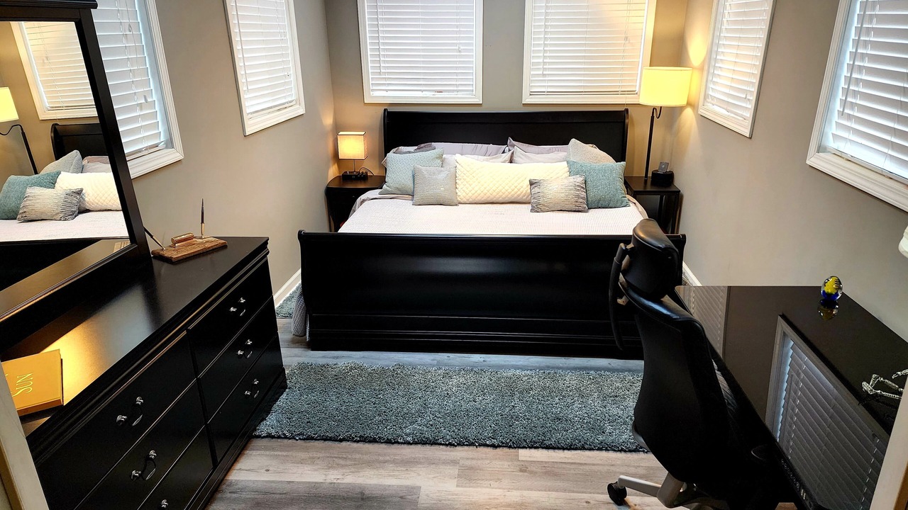 Photo of Bedroom in Seymour
