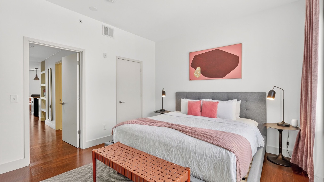 Photo of Bedroom in 12 South