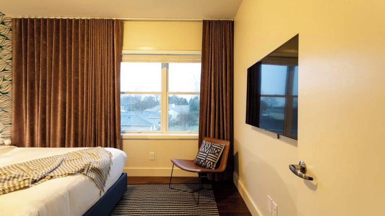Photo of Bedroom in 12 South