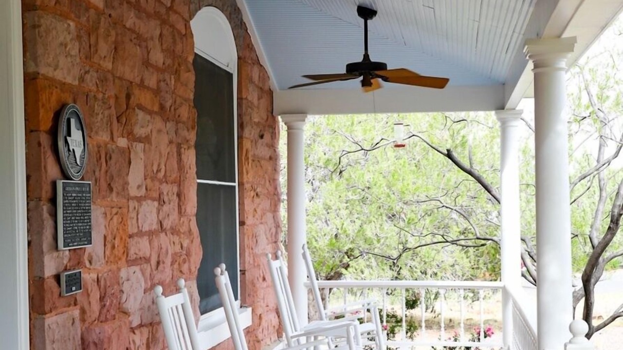 Photo of Patio Balcony in Fort Davis