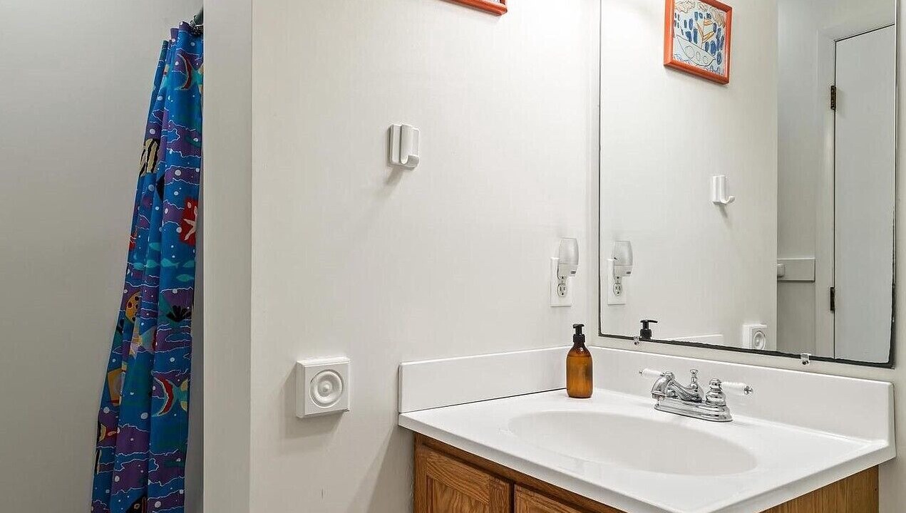 Photo of Bathroom in Sandpiper Pines