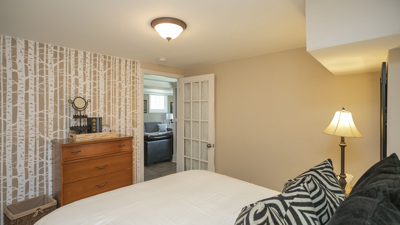 Photo of Bedroom in Lockeland Springs