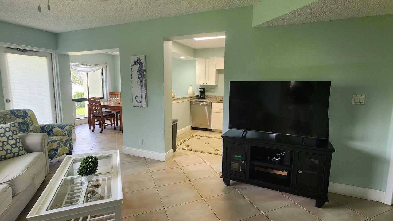 Photo of Livingroom in Tierra Verde