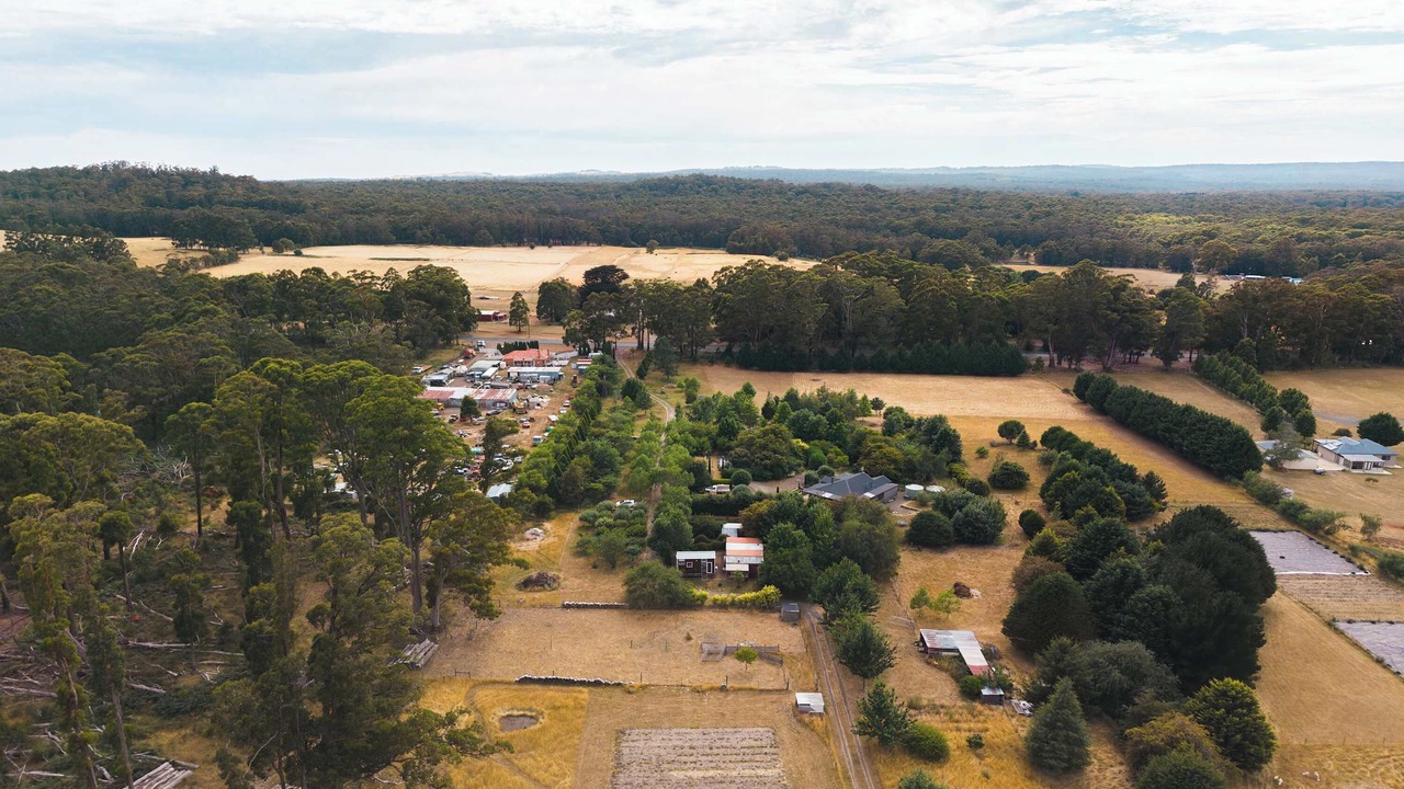 Photo of Outdoor in Korweinguboora