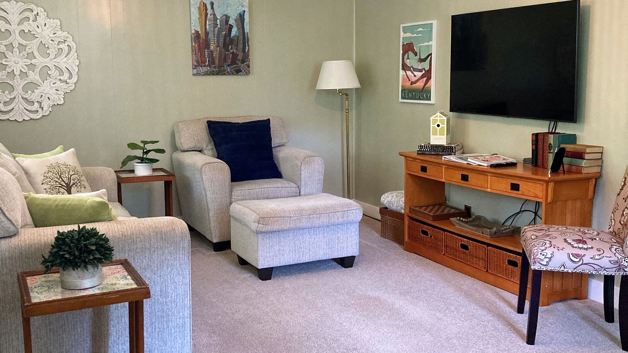 Photo of Livingroom in Ludlow