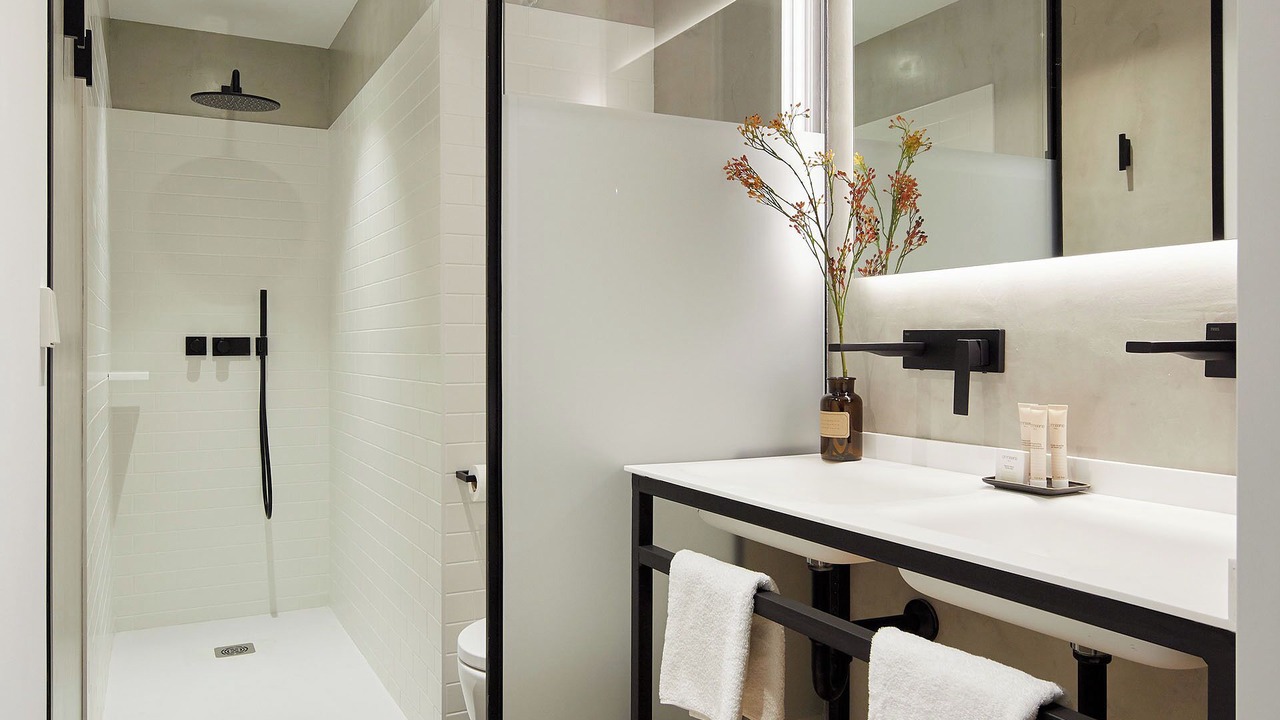 Photo of Bathroom in Gros